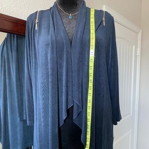 Chico's Navy Traveler's Top